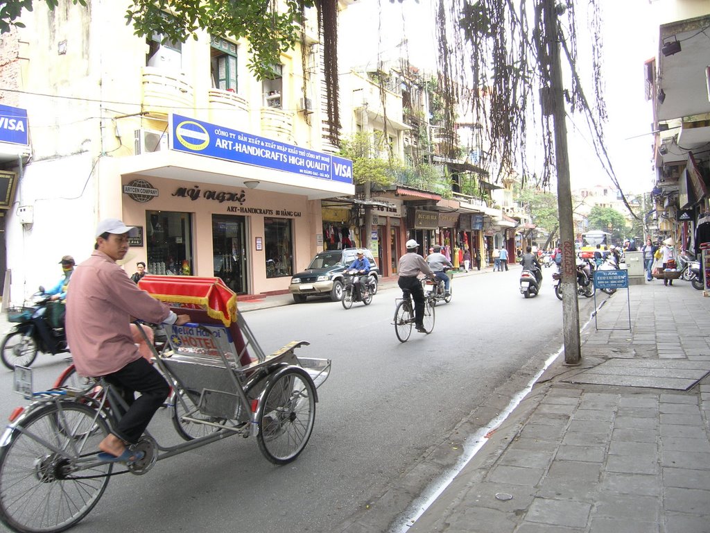 Hàng Bạc, Hoàn Kiếm, Hà Nội, Vietnam by Petr N.N.