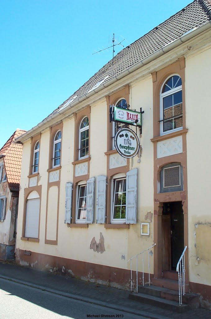 Ehem. Synagoge in Edesheim by Michael Ohmsen