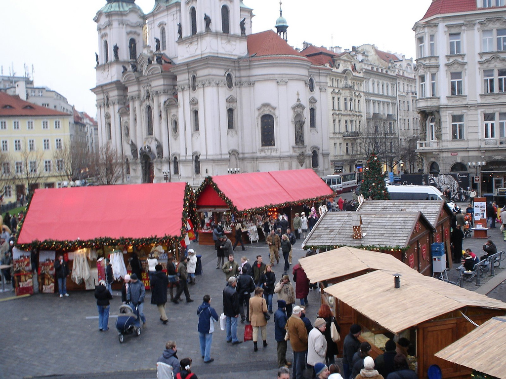 Mercatino di natale piazza della città vecchia by Gio Ler