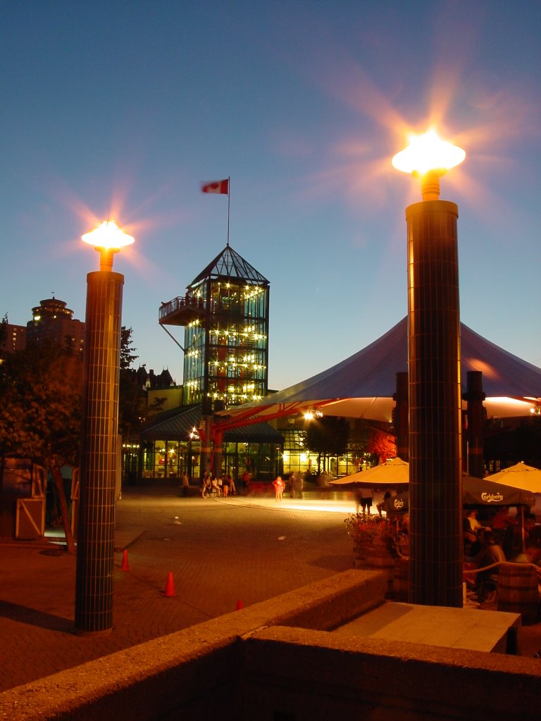 The Forks at Night by yusaku godaikun