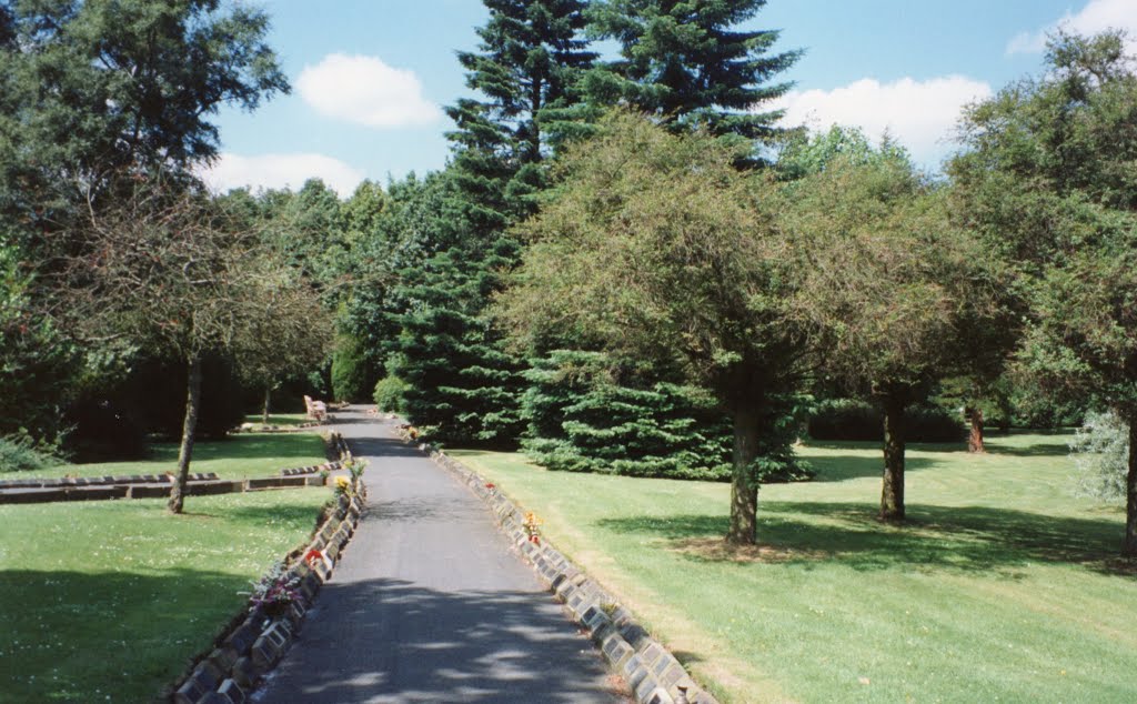 Overdale Crematorium, Bolton by Bob Linsdell