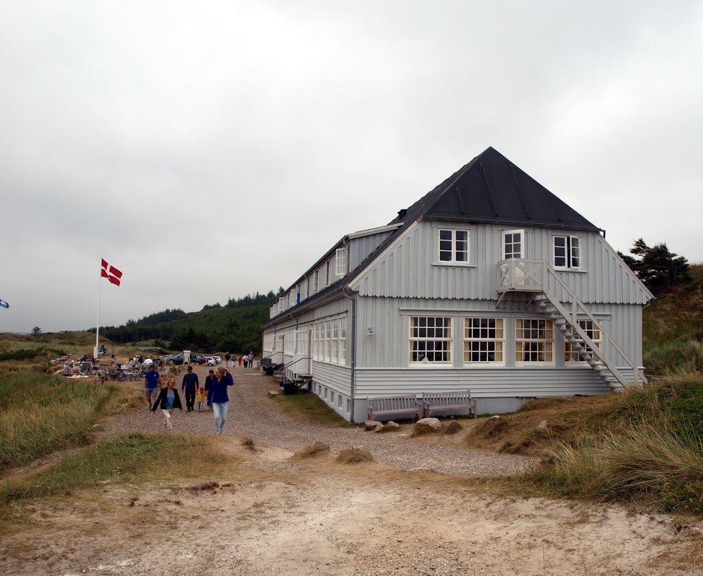 Svinkløv Badehotel by Olav Sejeroe