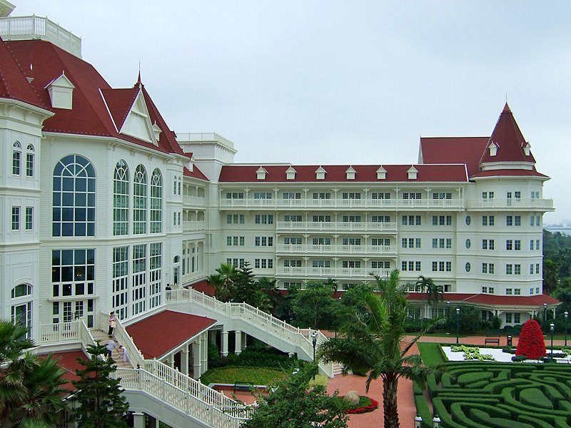 HK Disneyland Hotel by HYC