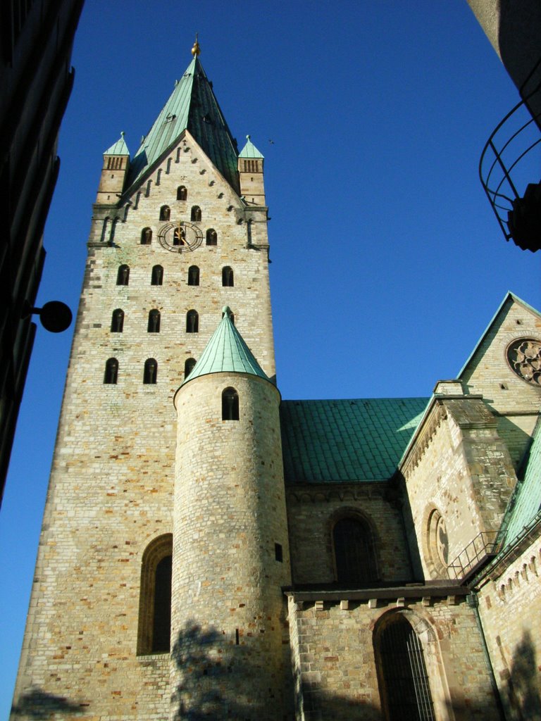 Paderborn Cathedral, Tower by Francueil