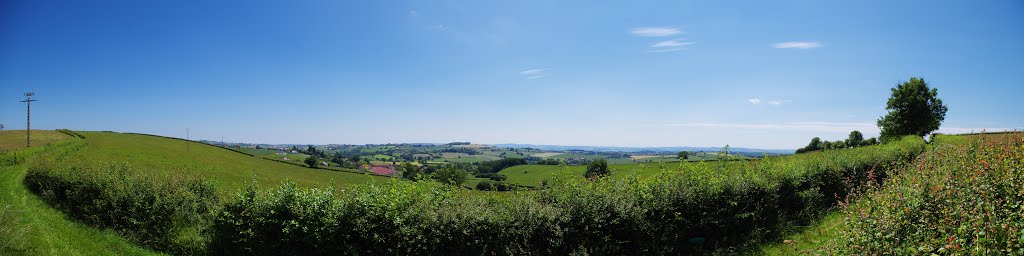 Paysage près de Saint-Firmin by TelKines