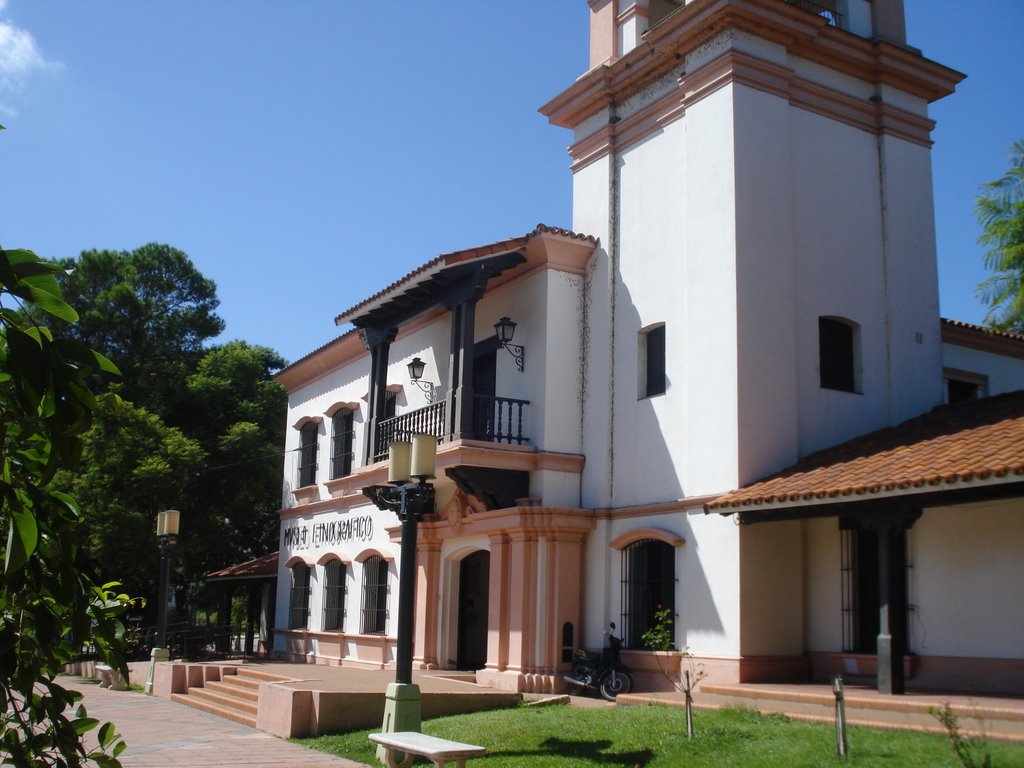 Museo Etnográfico y Colonial by PabloSaFe