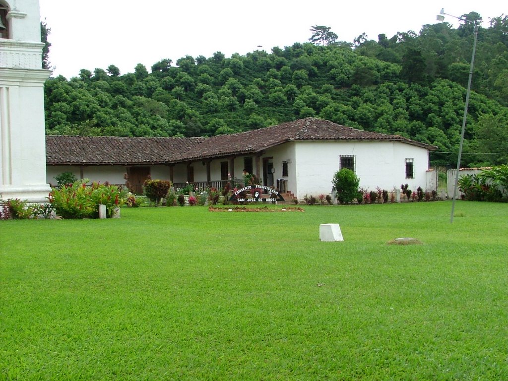 Antiguo Convento Franciscano, Orosi by Jorge Castro M