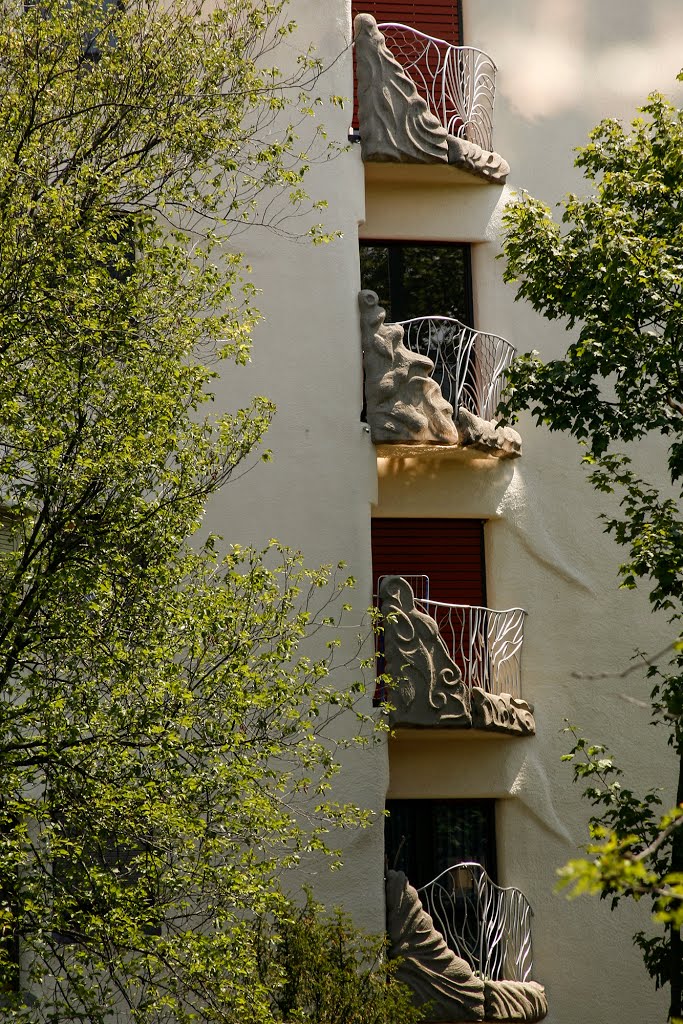 Lakótelep Genfben, Housing projects in Genf by Sugár