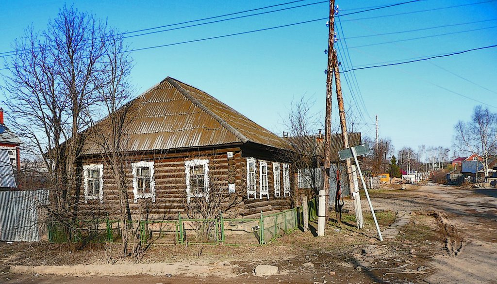 Ул. Серова, 64, а проулок безымянный by Борис Бусоргин