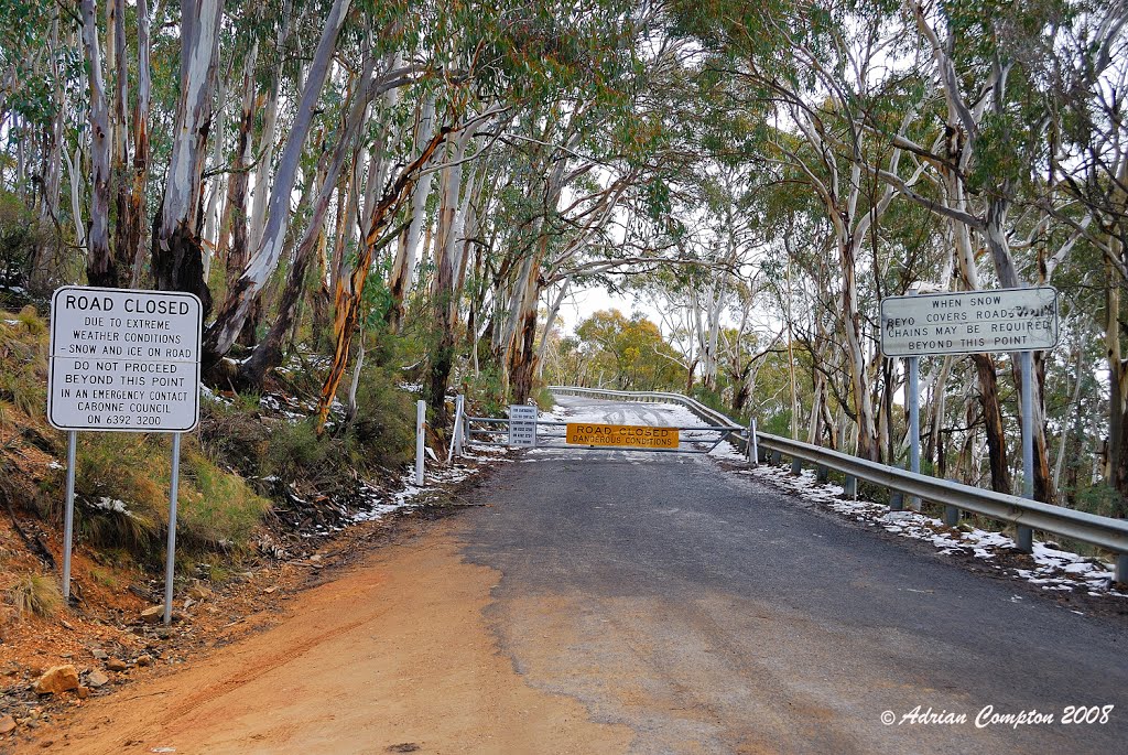 Road closed due to snow, Mt. Canoblas, NSW. by Adrian Compton