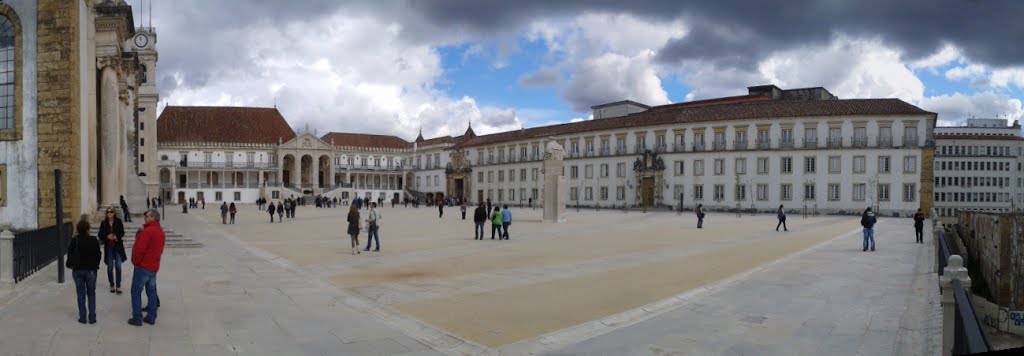 Facultad de ciencias Universidad de Coimbra, Coimbra (Portugal) by irodrigosopedra