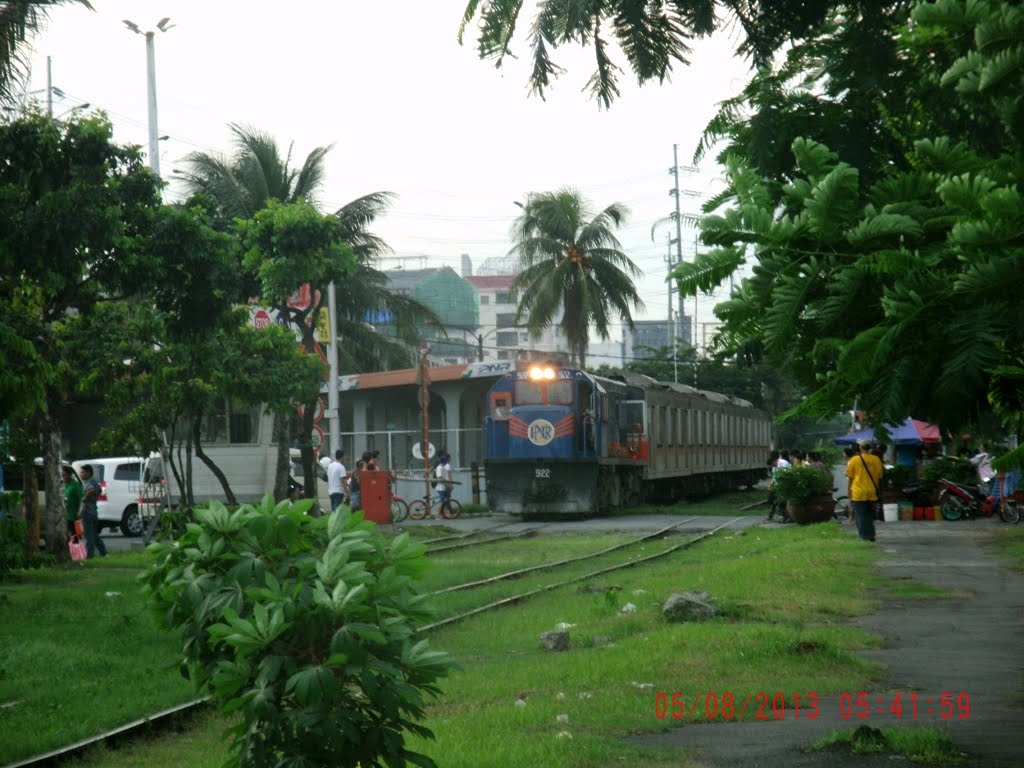 DEL 922 @ Dela Rosa Railxing by five star K-92