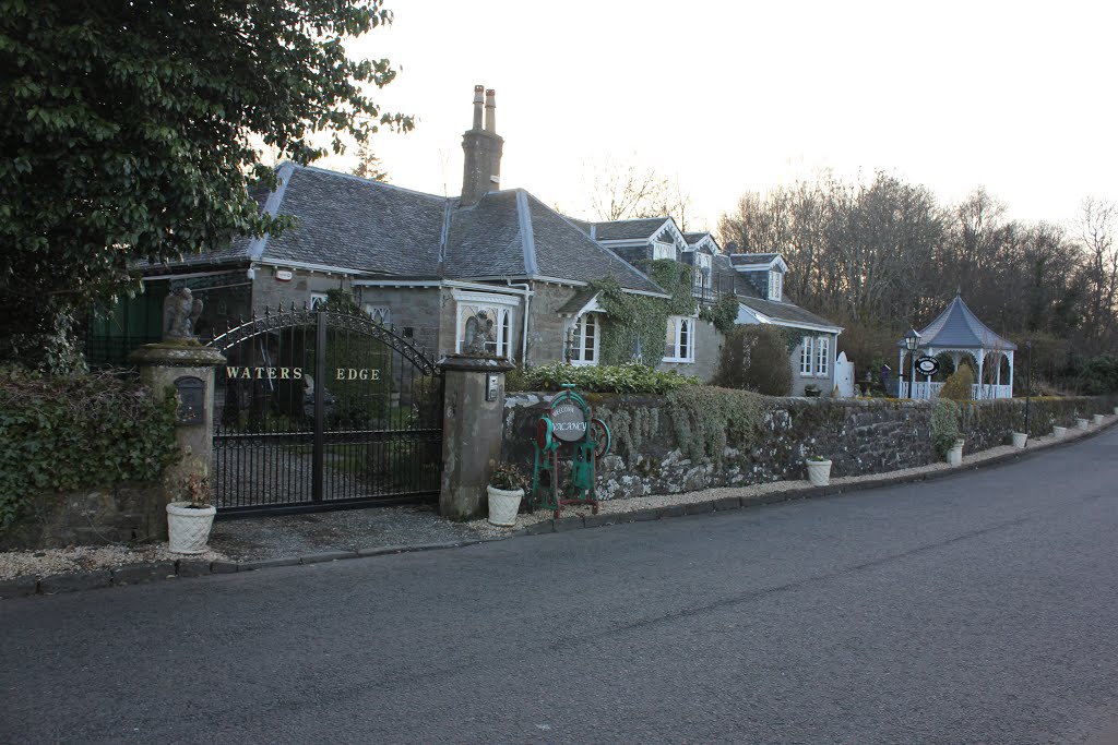 The Waters Edge Bed & Breakfast, Loch Lomond by Hi Tec