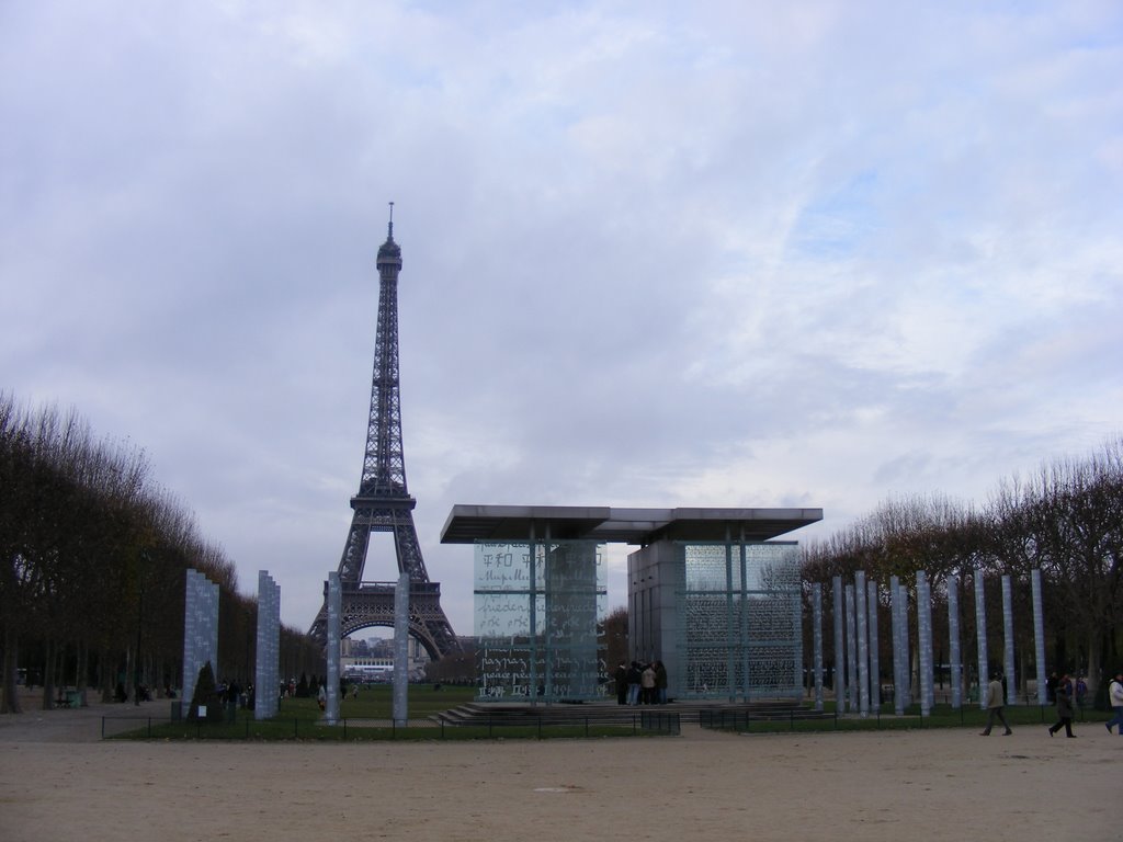 Turnul Eiffel - Paris by sarpe195