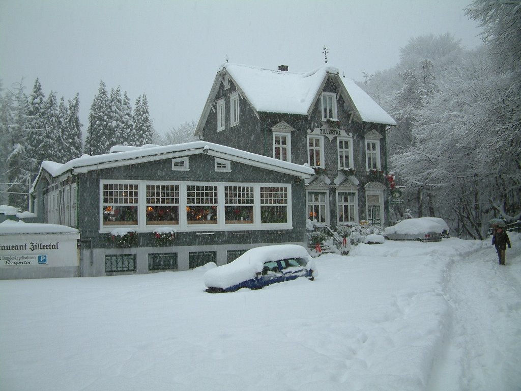 Haus Zillertal by h-konrad