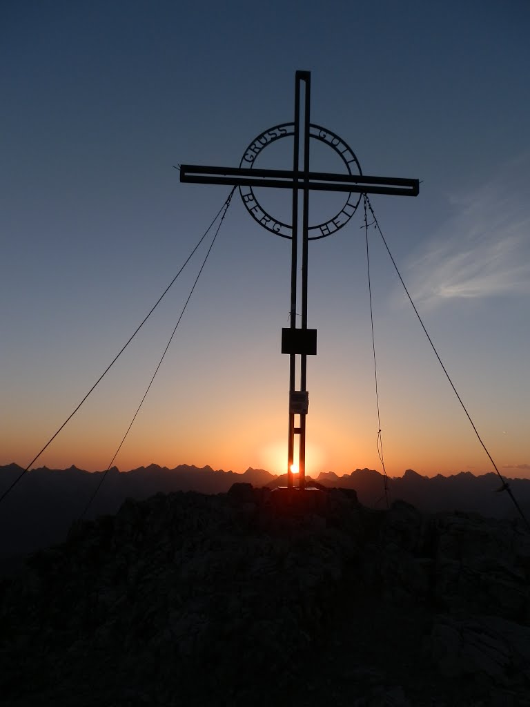 Sonnenaufgang auf der Reither Spitze by rotschild