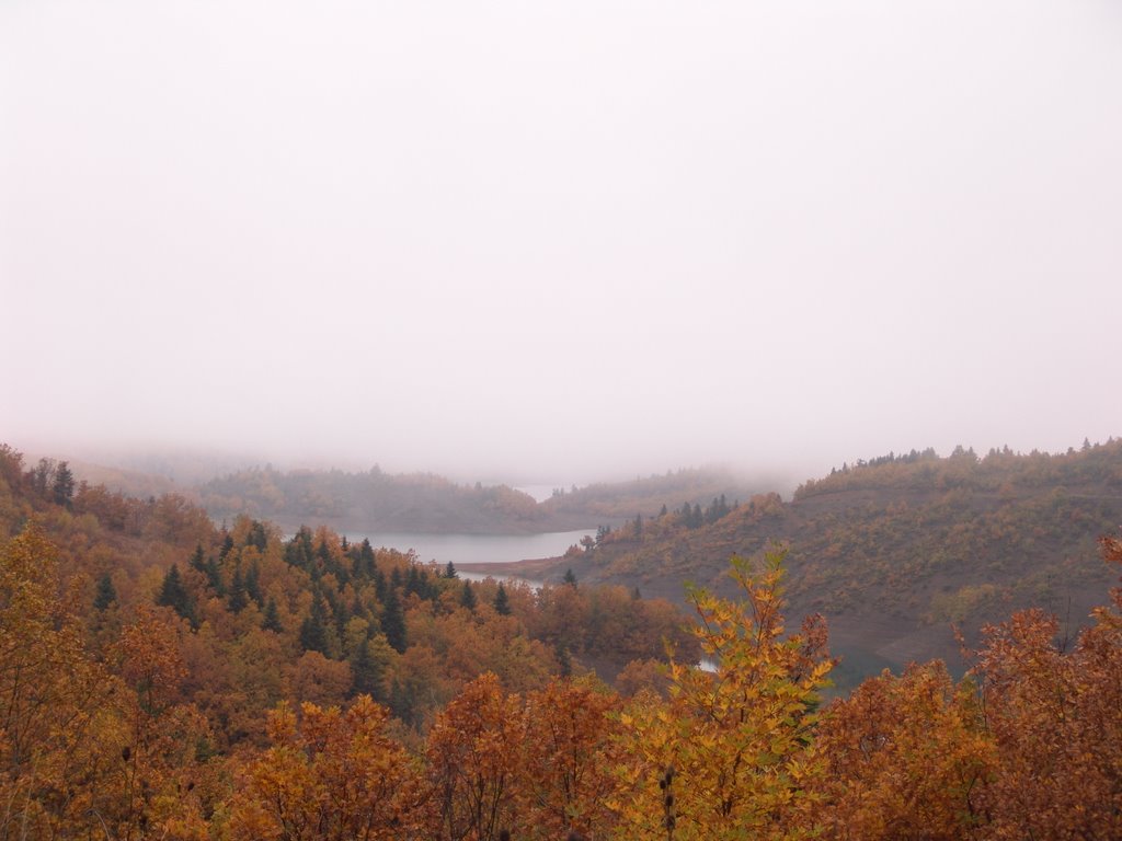 Plastiras Lake, Karditsa, Greece by kapouland