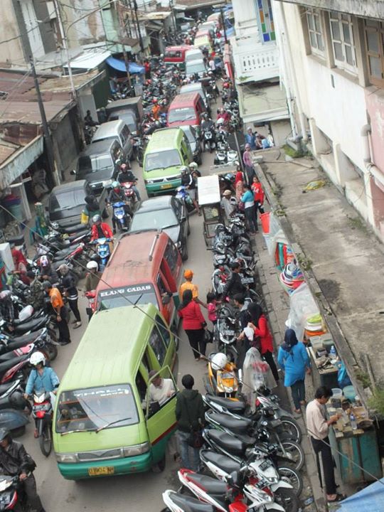 Jalan Kepatihan Kota Bandung by Devitapra