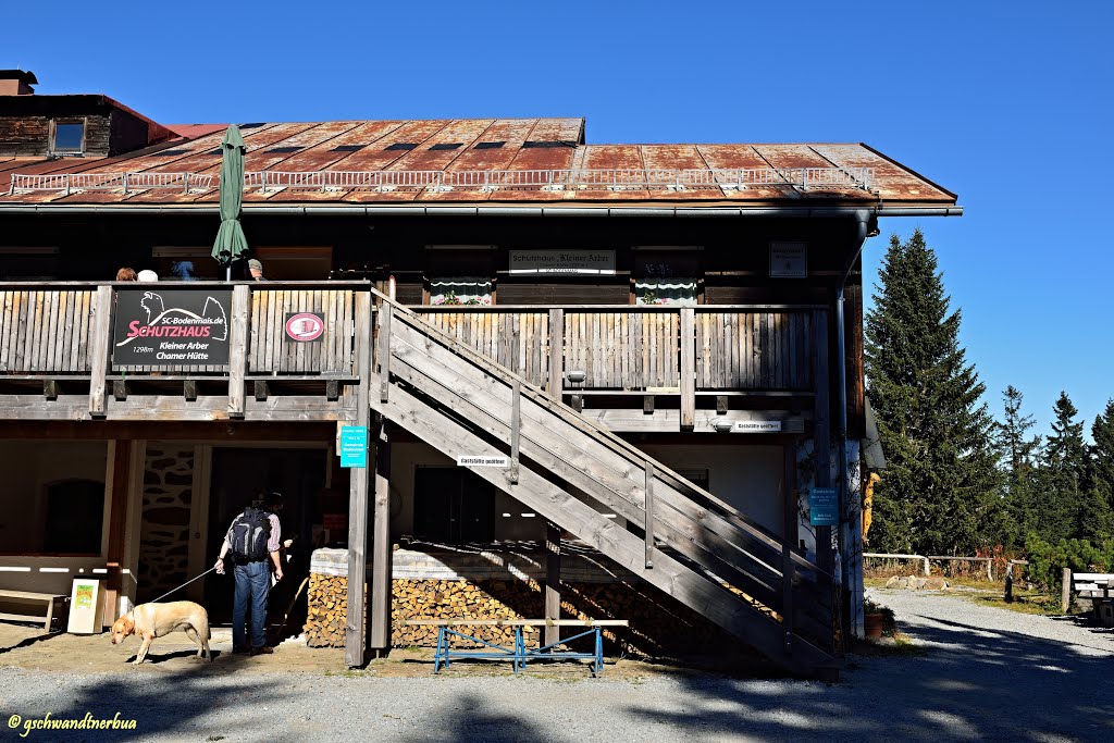 Schutzhaus Kleiner Arber | Bayerischer Wald by gschwandtnerbua