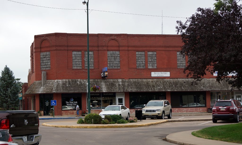 Minden, NE: south side of square by pylodet