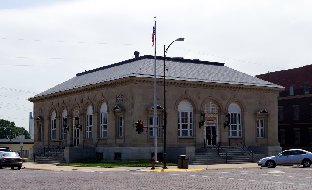 Holdrege, NE: Post Office by pylodet