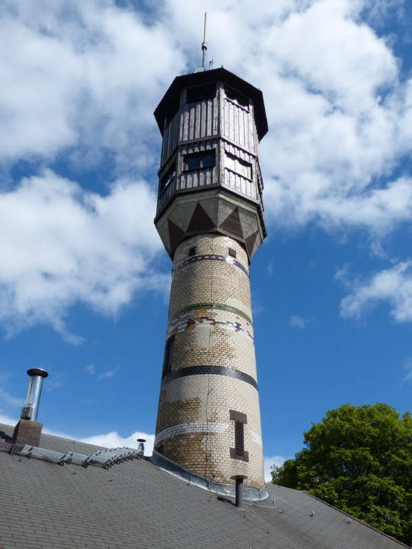 Aussichtsturm am Dünsberg by H.Garnjost