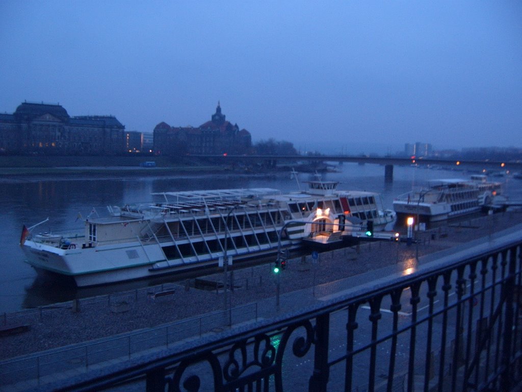 Dresden bei Nacht by wildesTier