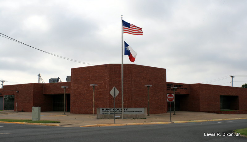 Hunt County Juvenile Probation Detention Center by Xonid1