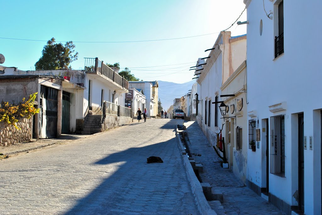 Calles de Cachi, Salta ,Argentina by kelly Davico