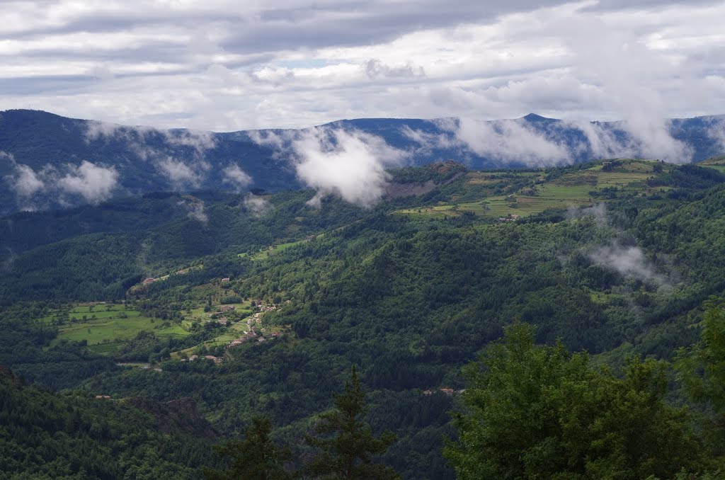 Vue générale depuis St Jean de Roure by JLS1964