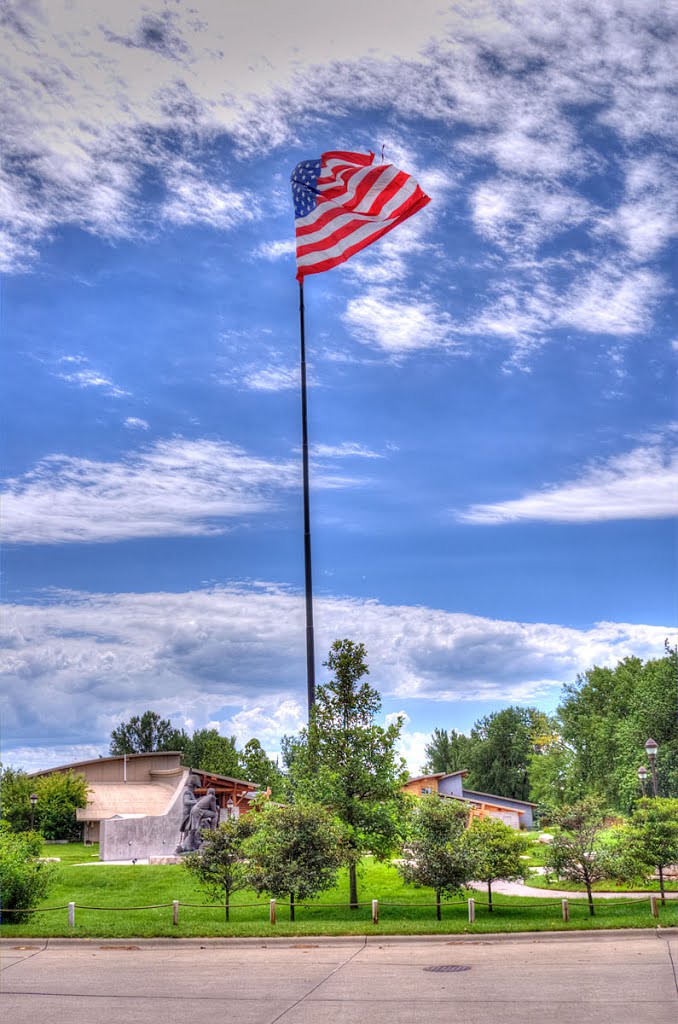 U.S. Flag at Lewis and Clark Monument by willidar