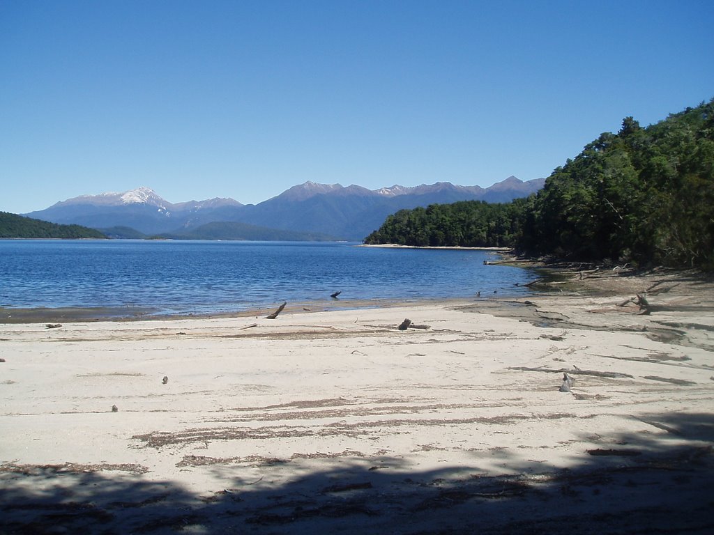 Kepler Track, kohta viimeinen 3.maja, voishan tässä evästää jos jotain olis jäljel by Tero Föhr