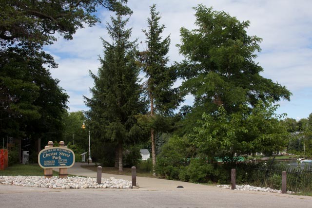 Entrance to Chester Park by rossograph