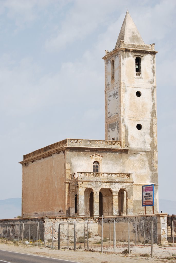 Iglesia Las Salinas by Joaquin Alejandre