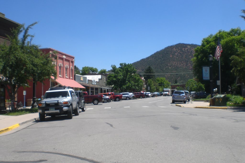 Basalt, Colorado (June 2013) by AGW