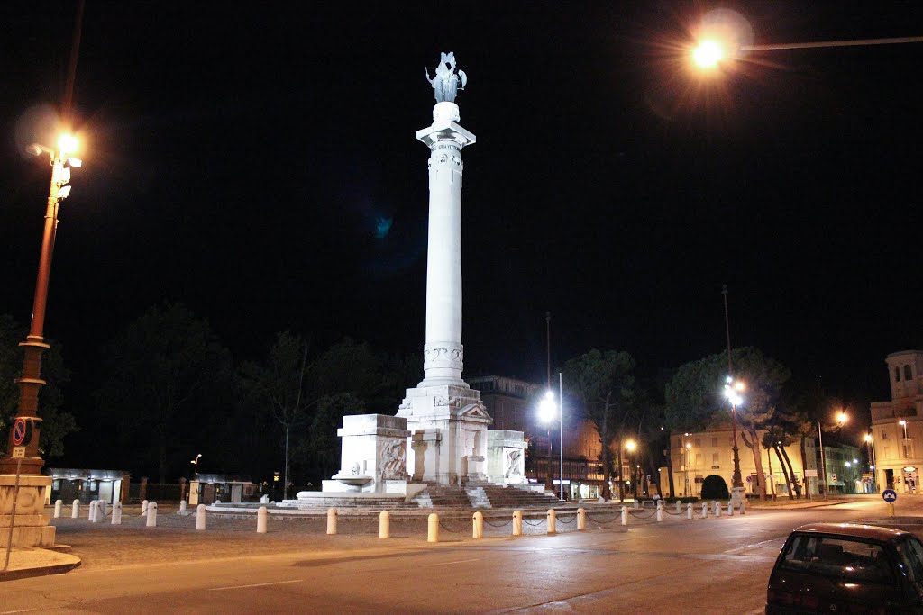 Monumento ai Caduti - Piazzale della Vittoria by serra88