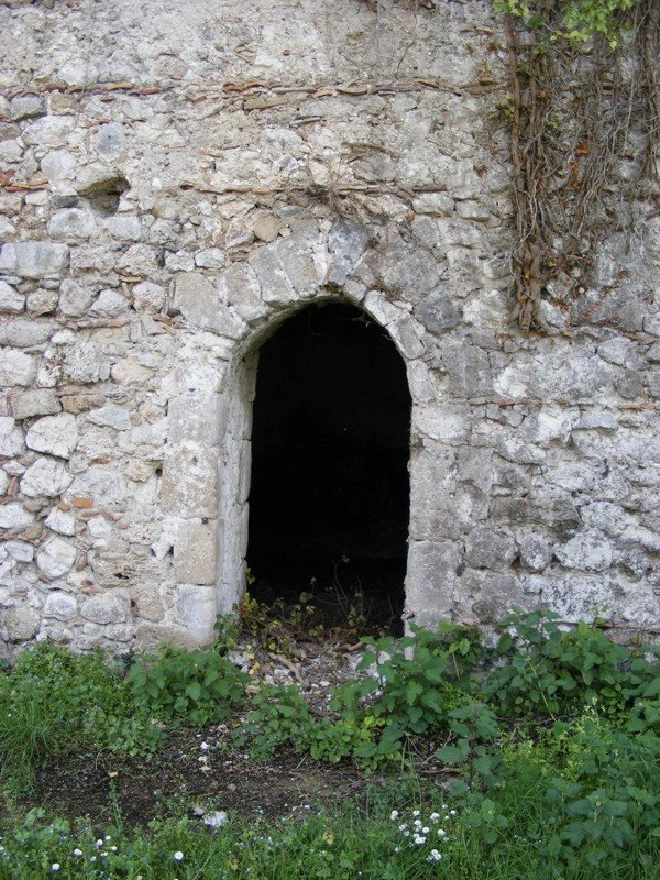 Porta cella by Guglielmo D'Arezzo