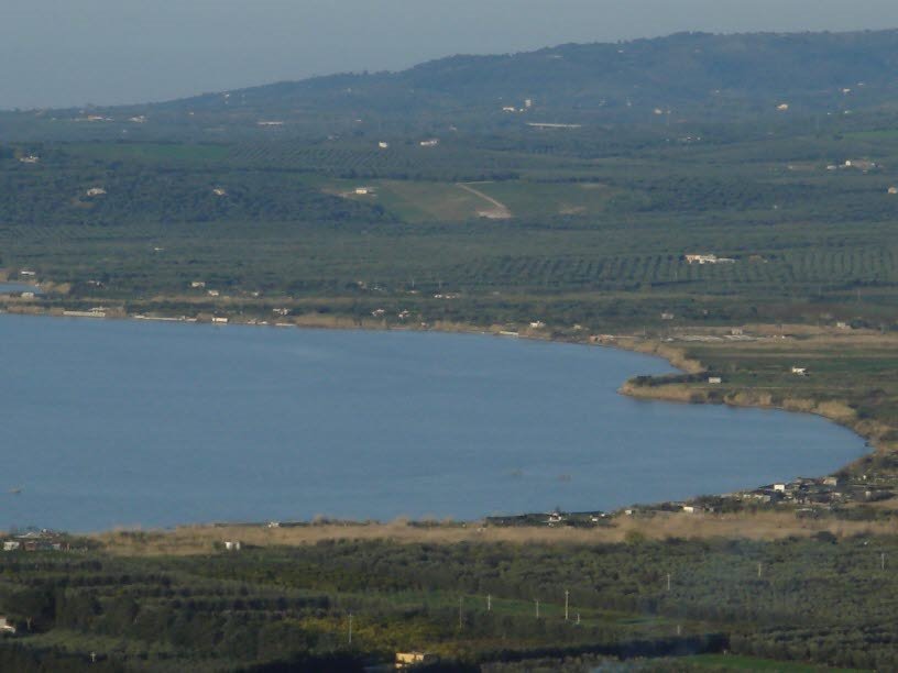 Lago di Varano da Cagnano Varano by Domenico S. Antonacci