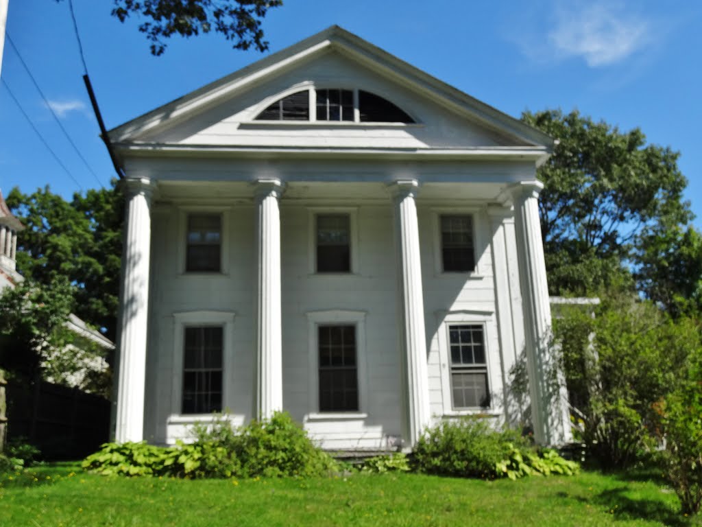 Richmond Maine Greek revival by Taoab