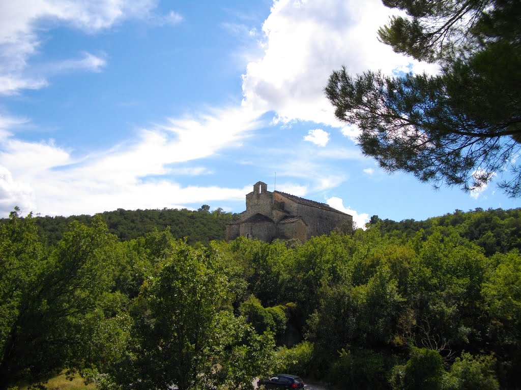 Aperçu de l'église de St-Donat de Montfort by Claudius B.