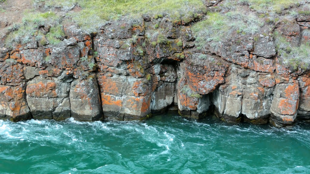 Miles Canyon, Whitehorse, Yukon by yvr101