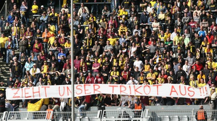 Dresden Fans im Westfalestadion by bvb-the-best-4ever