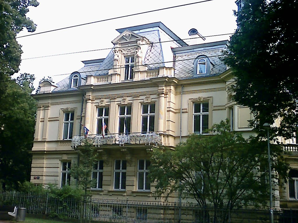 Historický dom v Liberci / Historic house in Liberec by Denis Ondriškovič