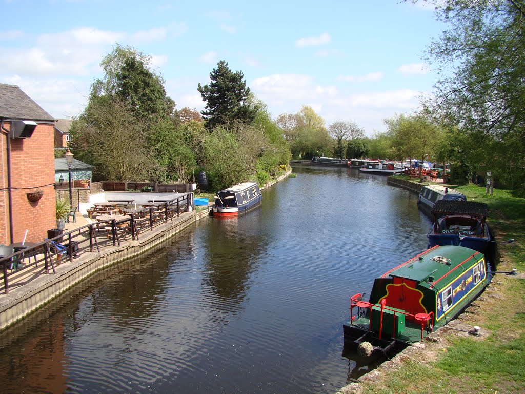 Barrow Upon Soar, Grand Union Canal by mMircea