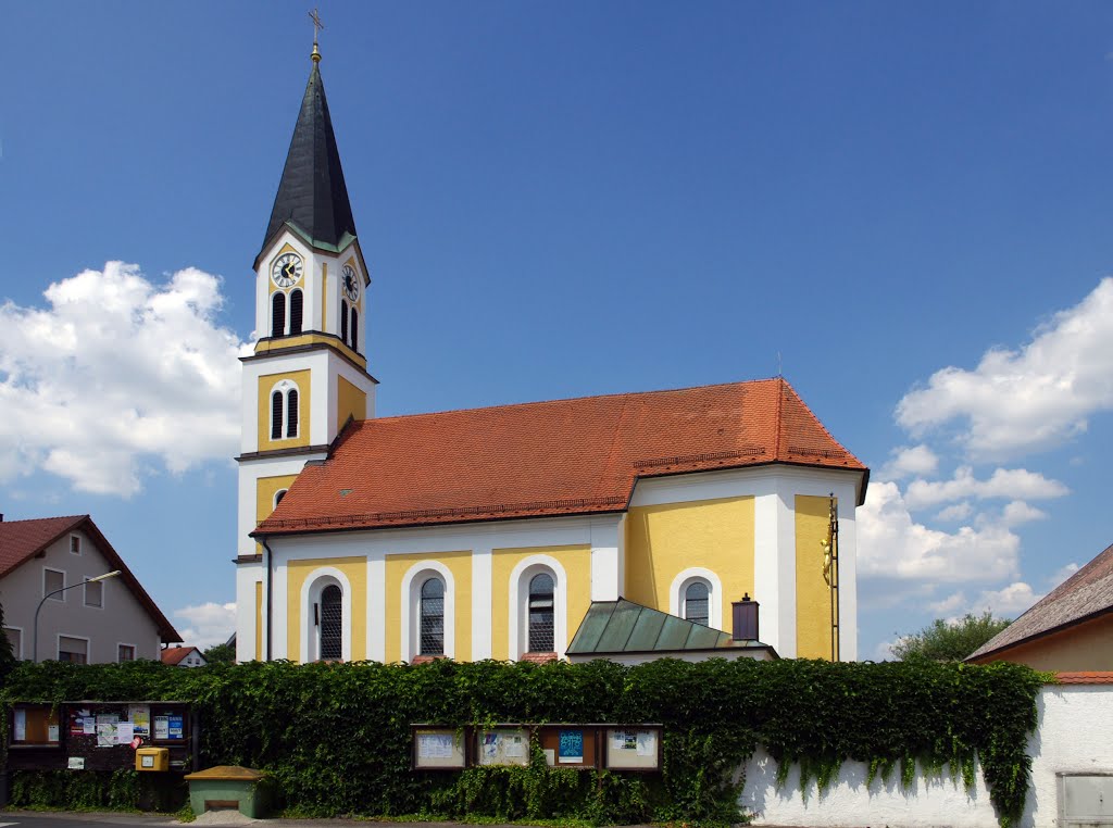 Kneiting: Katholische Filialkirche St. Peter und Paul by Heinz_268