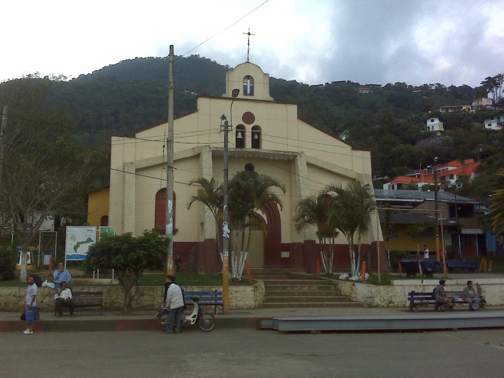 Iglesia De Felidia by fernando de los rios