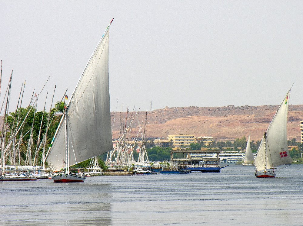 Nile boats by gerimo