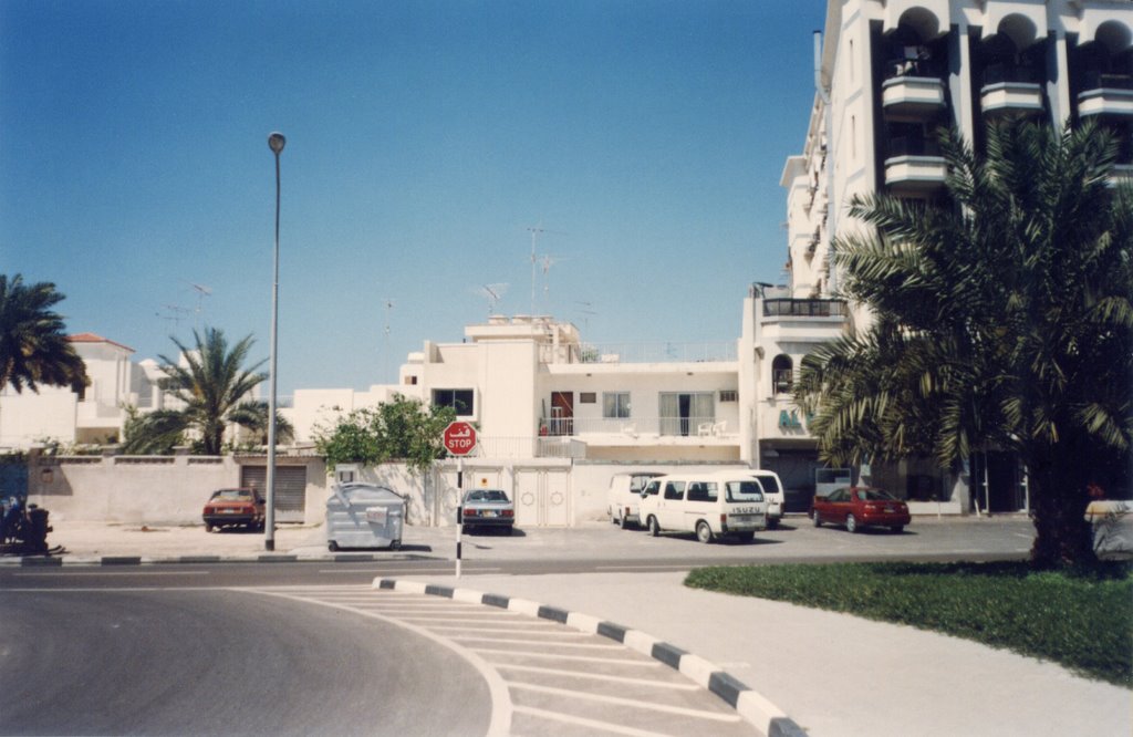 Al Muteena street 1997 by Василий Позднев