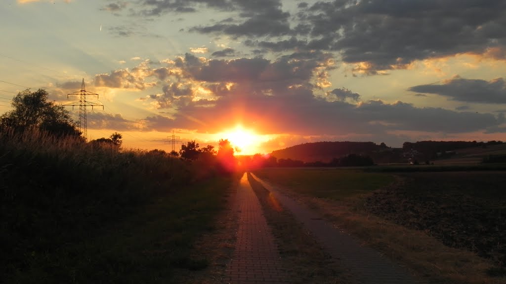 Sonnenuntergang bei Mainleus, Main Radtour 2013 by Holger2401De