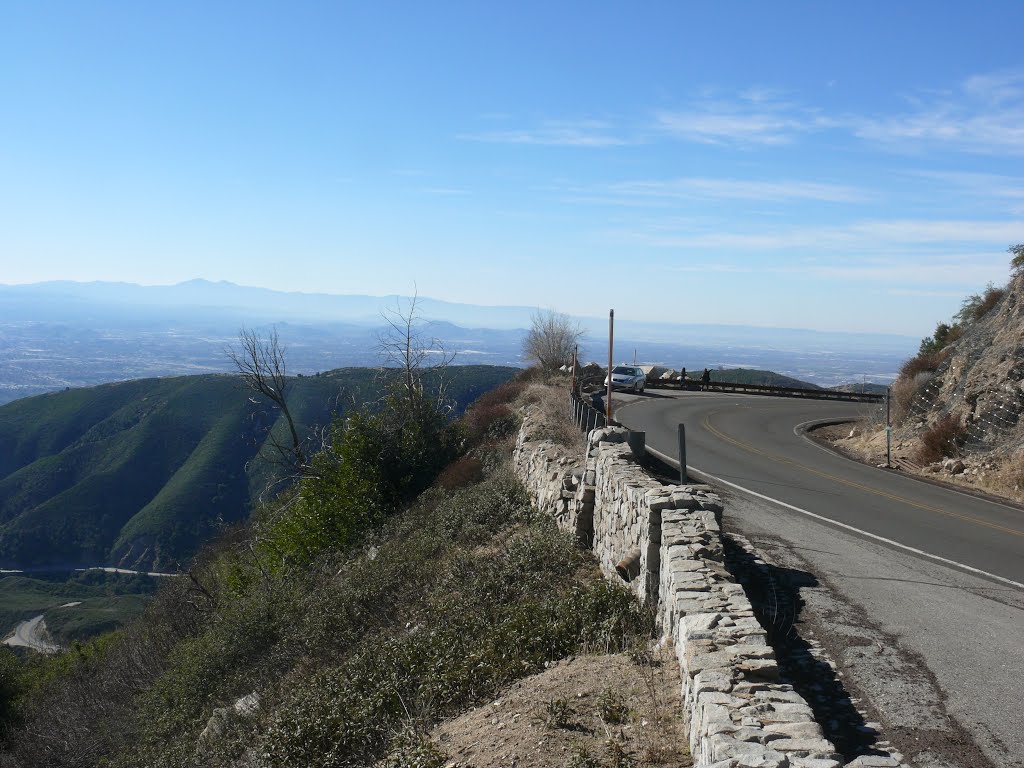 Rim of the World Hwy. by heli7